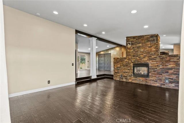 15455 Glenoaks 67, Sylmar, CA 91342