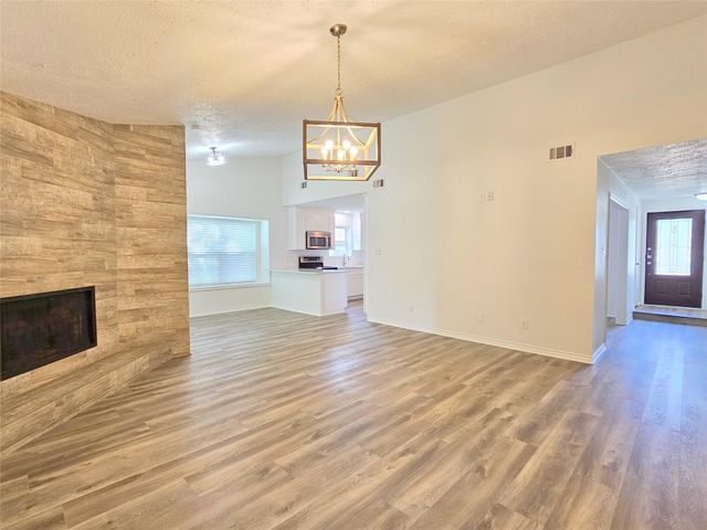 10615 Heatherford Drive, Houston, TX 77041