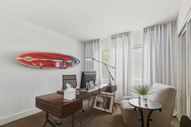 2113 Sunshine Way, Palm Springs, CA 92264