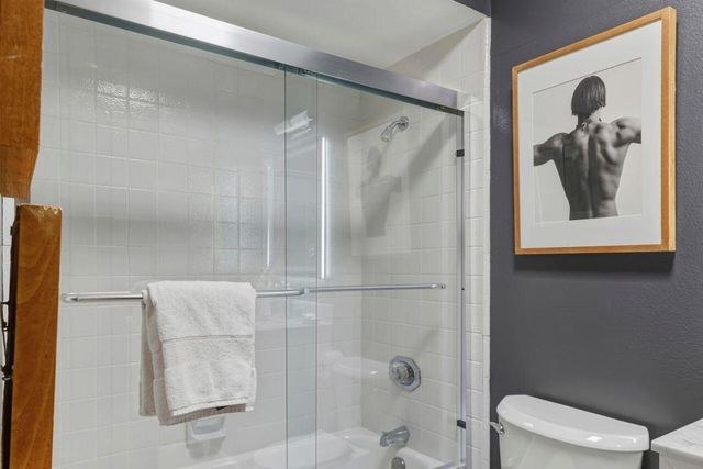 2113 Sunshine Way, Palm Springs, CA 92264