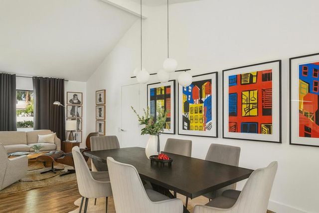 2113 Sunshine Way, Palm Springs, CA 92264