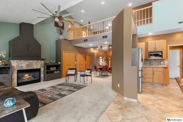 515 Pier 2, Lincoln, NE 68528