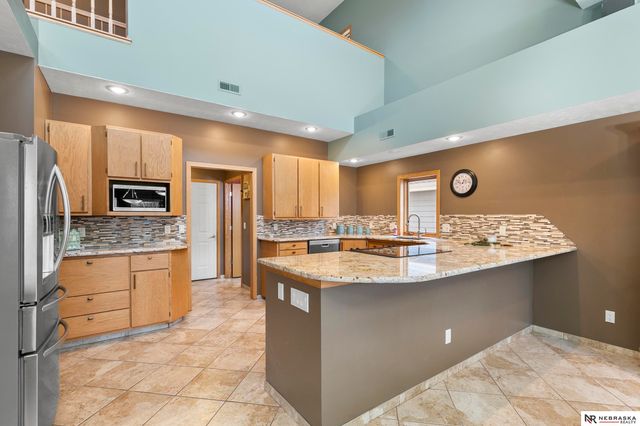 515 Pier 2, Lincoln, NE 68528