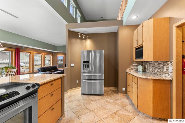 515 Pier 2, Lincoln, NE 68528