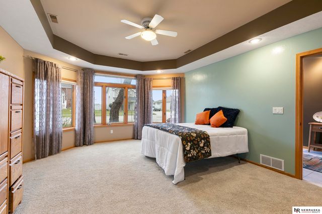 515 Pier 2, Lincoln, NE 68528