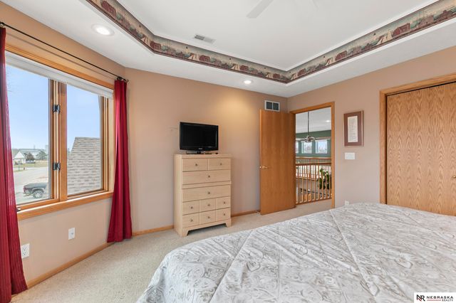 515 Pier 2, Lincoln, NE 68528