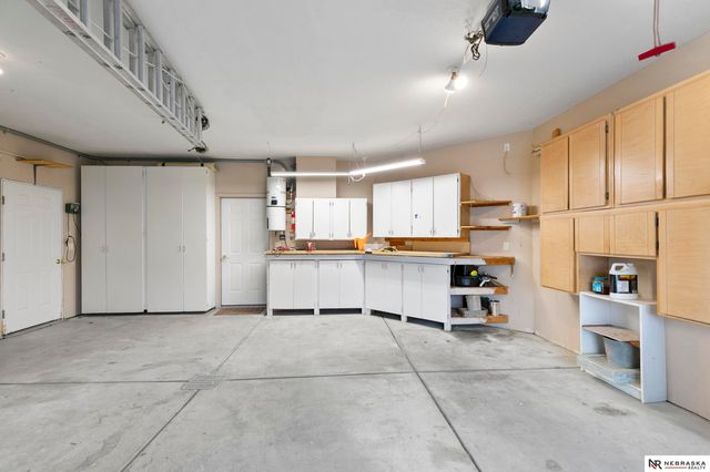 515 Pier 2, Lincoln, NE 68528