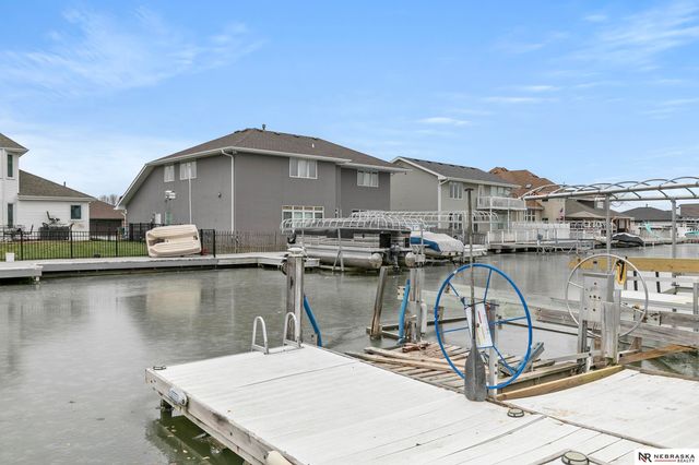515 Pier 2, Lincoln, NE 68528