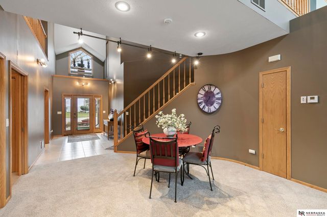 515 Pier 2, Lincoln, NE 68528