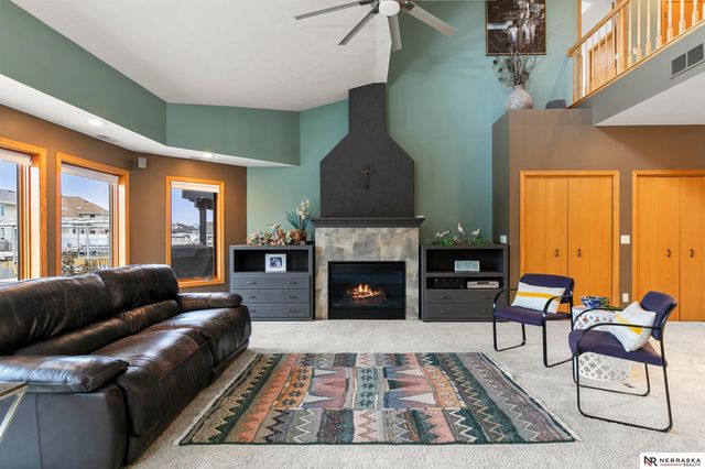 515 Pier 2, Lincoln, NE 68528