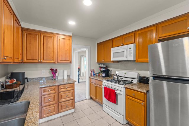 2319 S Union St, Stockton, CA 95206