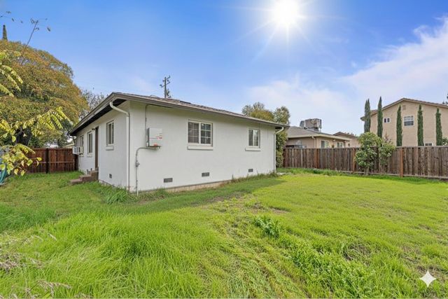 2319 S Union St, Stockton, CA 95206