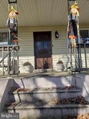 277 E BROWNING RD, Bellmawr, NJ 08031