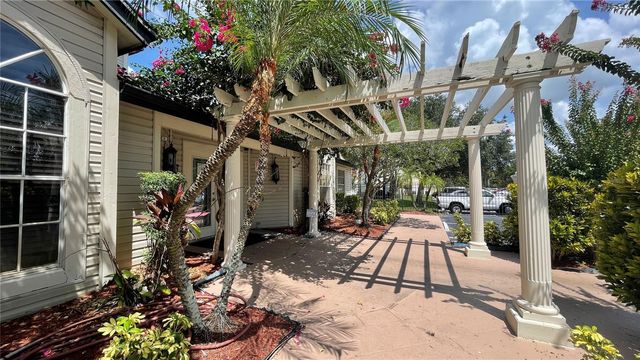 1972 LAKE ATRIUMS CIRCLE 200, Orlando, FL 32839