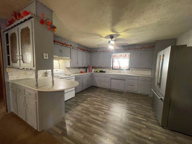 442124 E 210 Road, Vinita, OK 74301