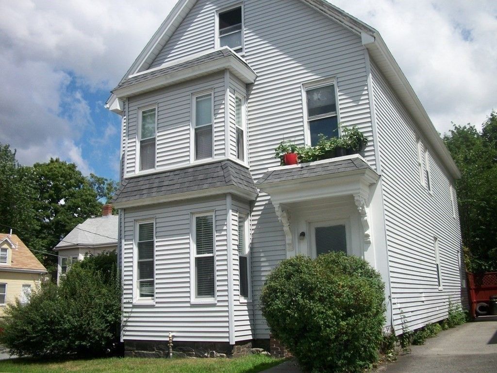 176 Chestnut St 2, Waltham, MA 02453