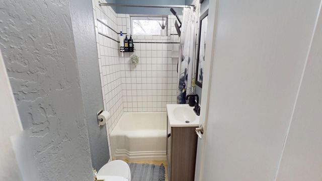 1425 Academy Avenue, Albert Lea, MN 56007