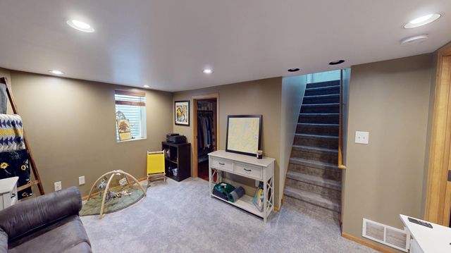 1425 Academy Avenue, Albert Lea, MN 56007