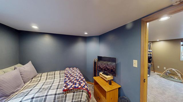 1425 Academy Avenue, Albert Lea, MN 56007