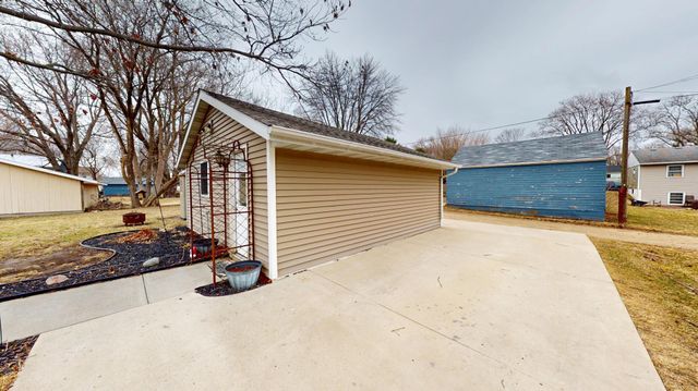 1425 Academy Avenue, Albert Lea, MN 56007