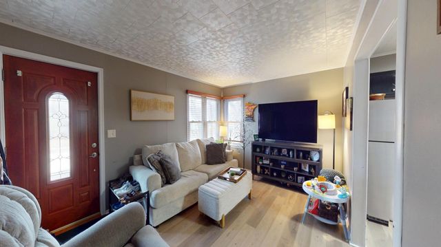 1425 Academy Avenue, Albert Lea, MN 56007