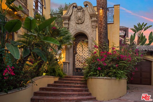 1274 N Clark Street, West Hollywood, CA 90069