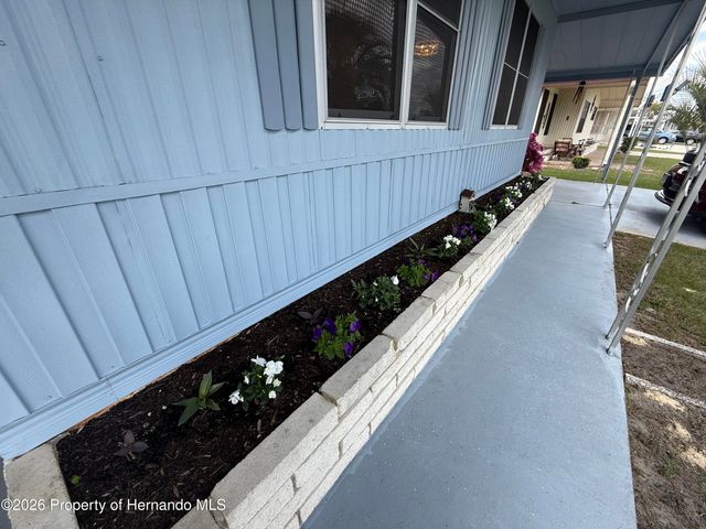 7441 Fairlane Avenue, Brooksville, FL 34613