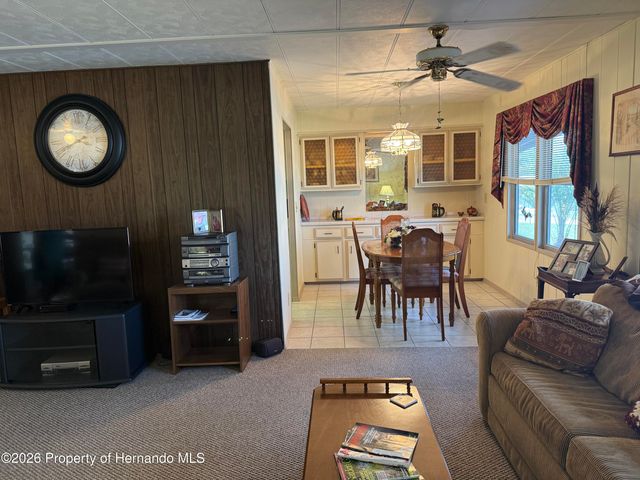 7441 Fairlane Avenue, Brooksville, FL 34613