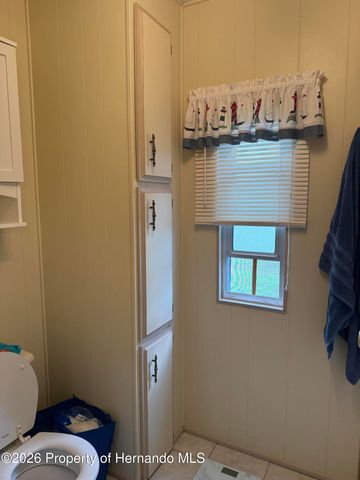 7441 Fairlane Avenue, Brooksville, FL 34613