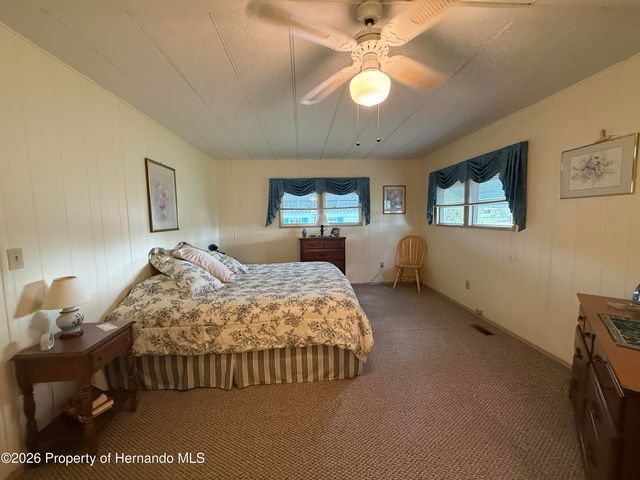 7441 Fairlane Avenue, Brooksville, FL 34613