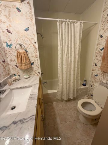 7441 Fairlane Avenue, Brooksville, FL 34613