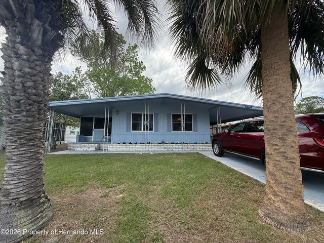 7441 Fairlane Avenue, Brooksville, FL 34613