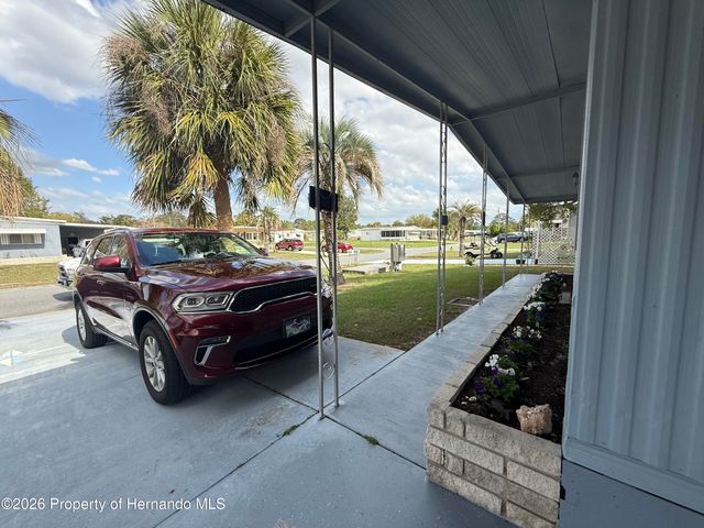 7441 Fairlane Avenue, Brooksville, FL 34613