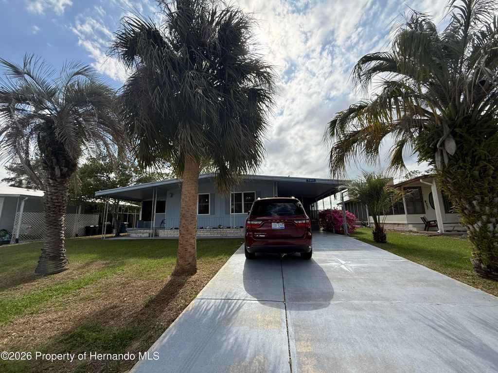 7441 Fairlane Avenue, Brooksville, FL 34613