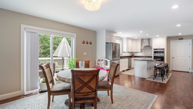 178 Rolling Hill Drive, Weare, NH 03281