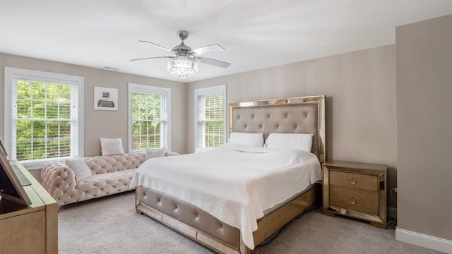 178 Rolling Hill Drive, Weare, NH 03281