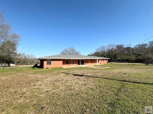 1408 E Main St., Atlanta, TX 75551