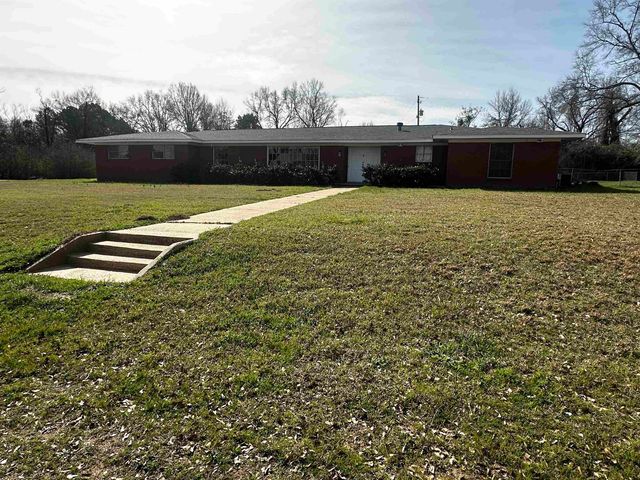 1408 E Main St., Atlanta, TX 75551