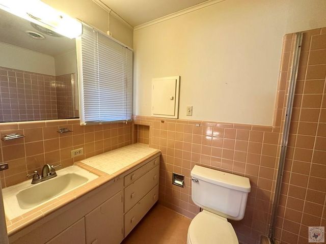 1408 E Main St., Atlanta, TX 75551