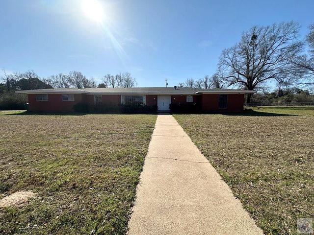 1408 E Main St., Atlanta, TX 75551