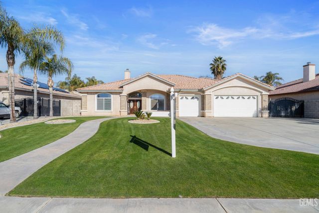 4314 Trailrock Avenue, Bakersfield, CA 93313