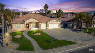 4314 Trailrock Avenue, Bakersfield, CA 93313