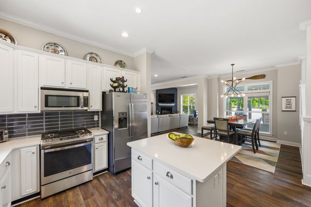 49 Wild Goose Pt, Parsons, TN 38363