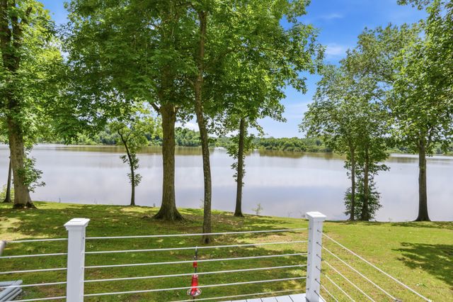 49 Wild Goose Pt, Parsons, TN 38363
