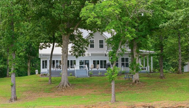 49 Wild Goose Pt, Parsons, TN 38363