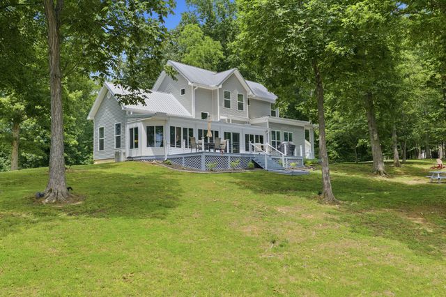 49 Wild Goose Pt, Parsons, TN 38363