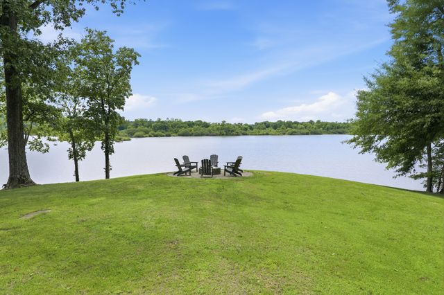 49 Wild Goose Pt, Parsons, TN 38363