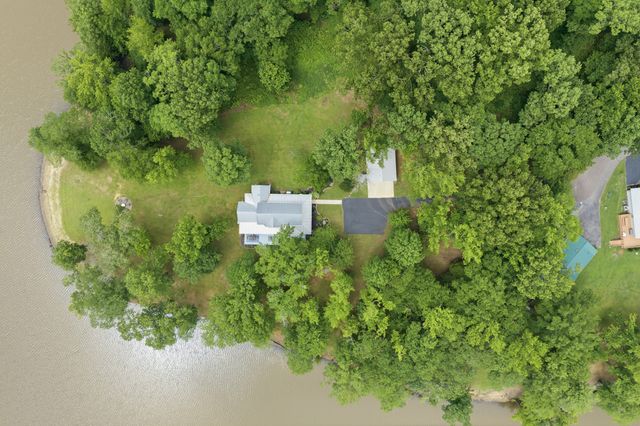 49 Wild Goose Pt, Parsons, TN 38363