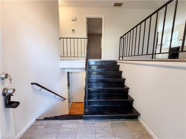 104 Linville Springs Road, Kernersville, NC 27284