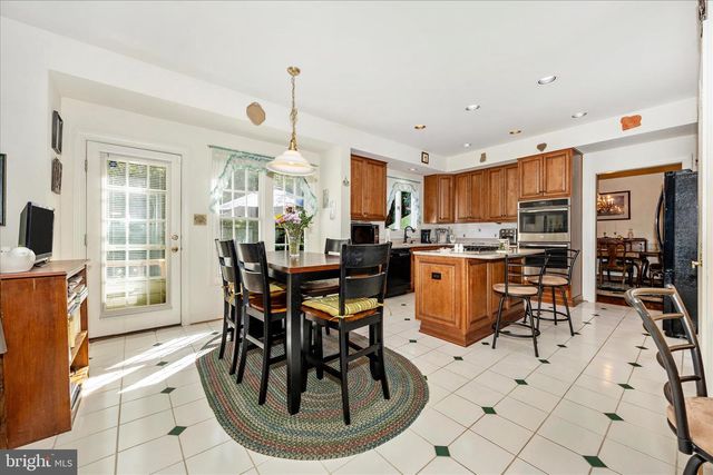 19808 FALLING SPRING CT, Gaithersburg, MD 20882